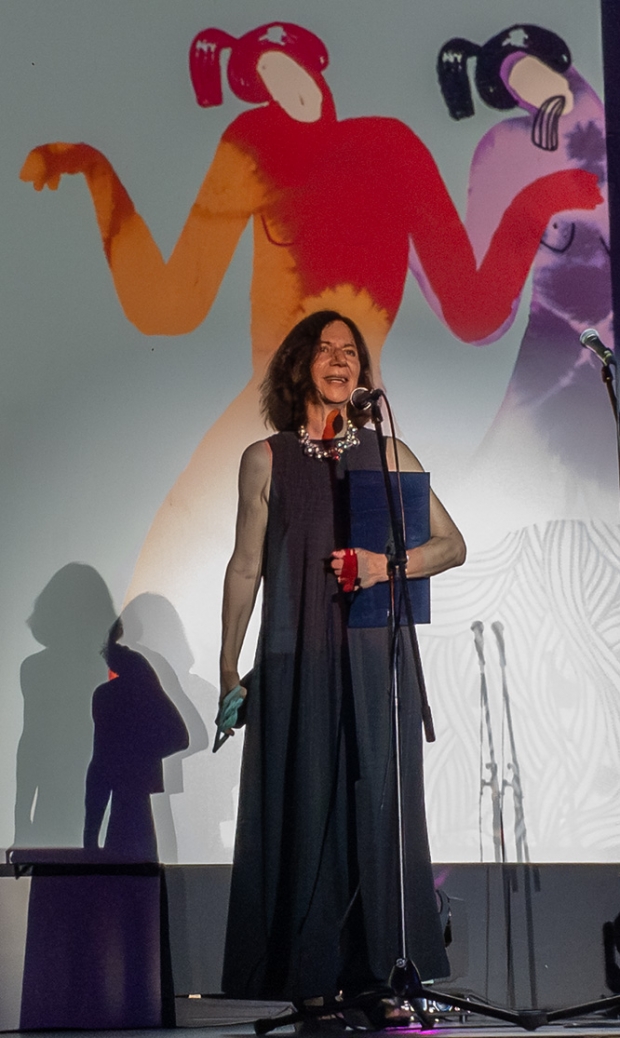 Michaela Pavlátová receiving he lifetime achievement award